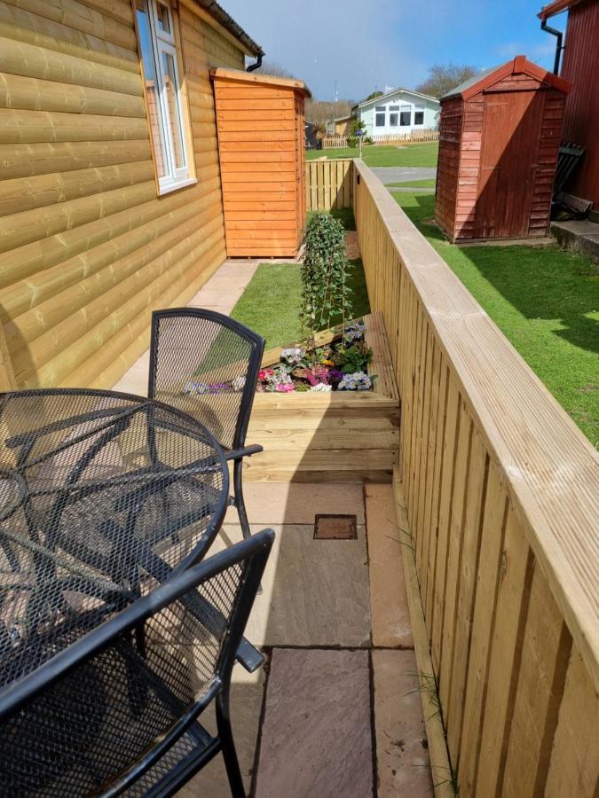 Lovely 3 Bed Chalet Bridlington Free Electric ภายนอก รูปภาพ